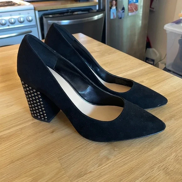 Max Studio Suede Pumps - Picture 2 of 9